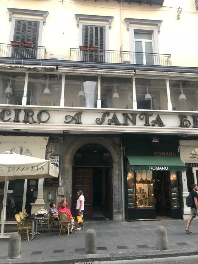 Attico Santa Brigida Lägenhet Neapel Exteriör bild